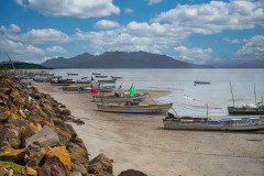 Punta Chame is a peninsula that juts majestically into the crystalline waters of the Pacific. Its approximately 30 kilometers of fine sand beaches welcome you with the serenity of a paradise yet to be discovered.